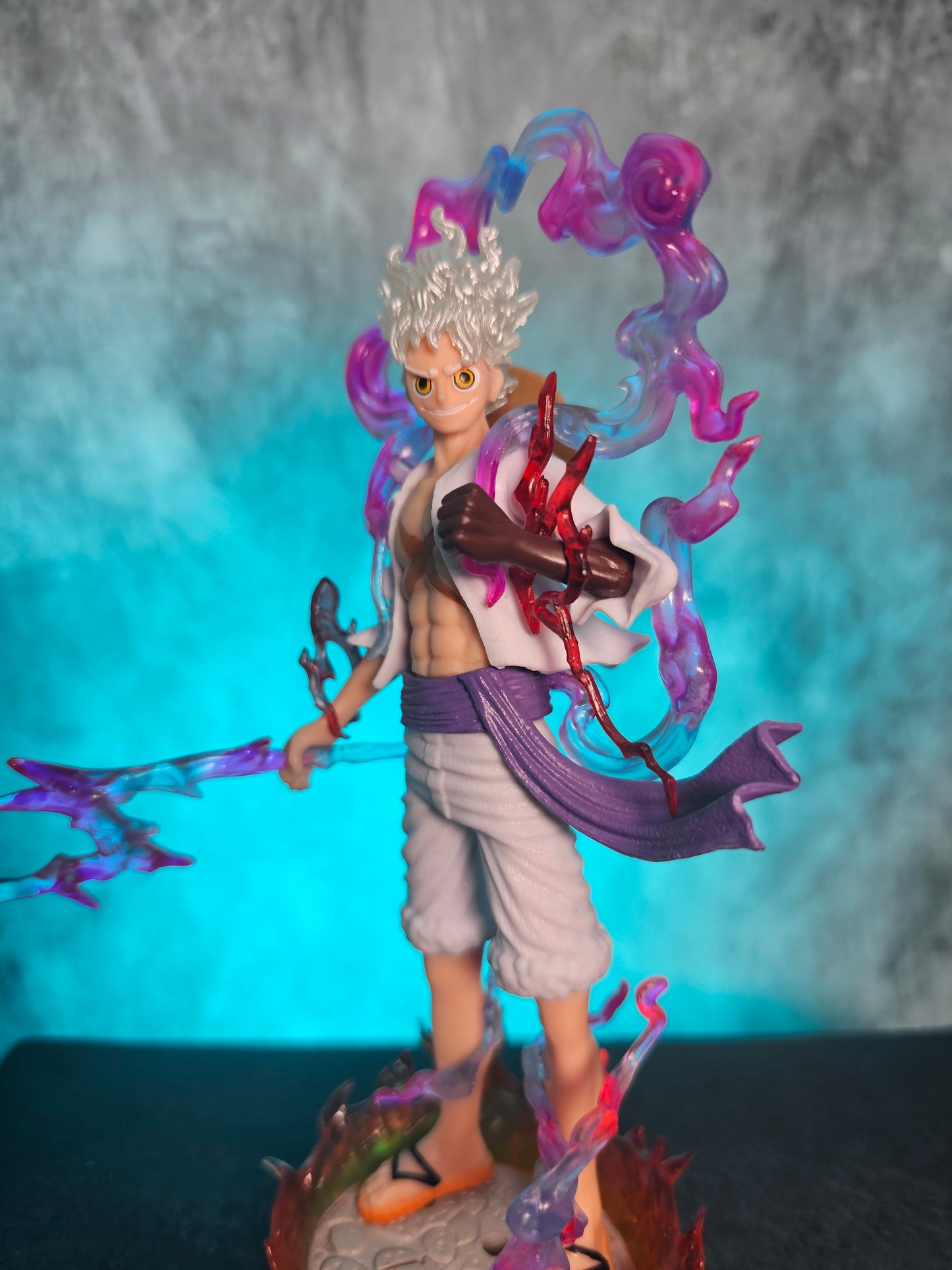 Monkey D. Luffy Gear 5 Standing Action Figure 21 Cm.