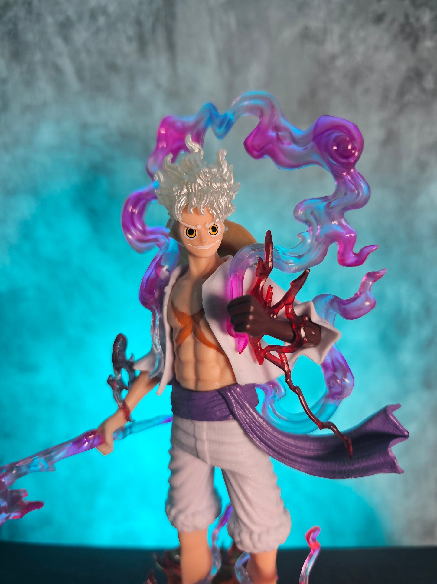 Monkey D. Luffy Gear 5 Standing Action Figure 21 Cm.