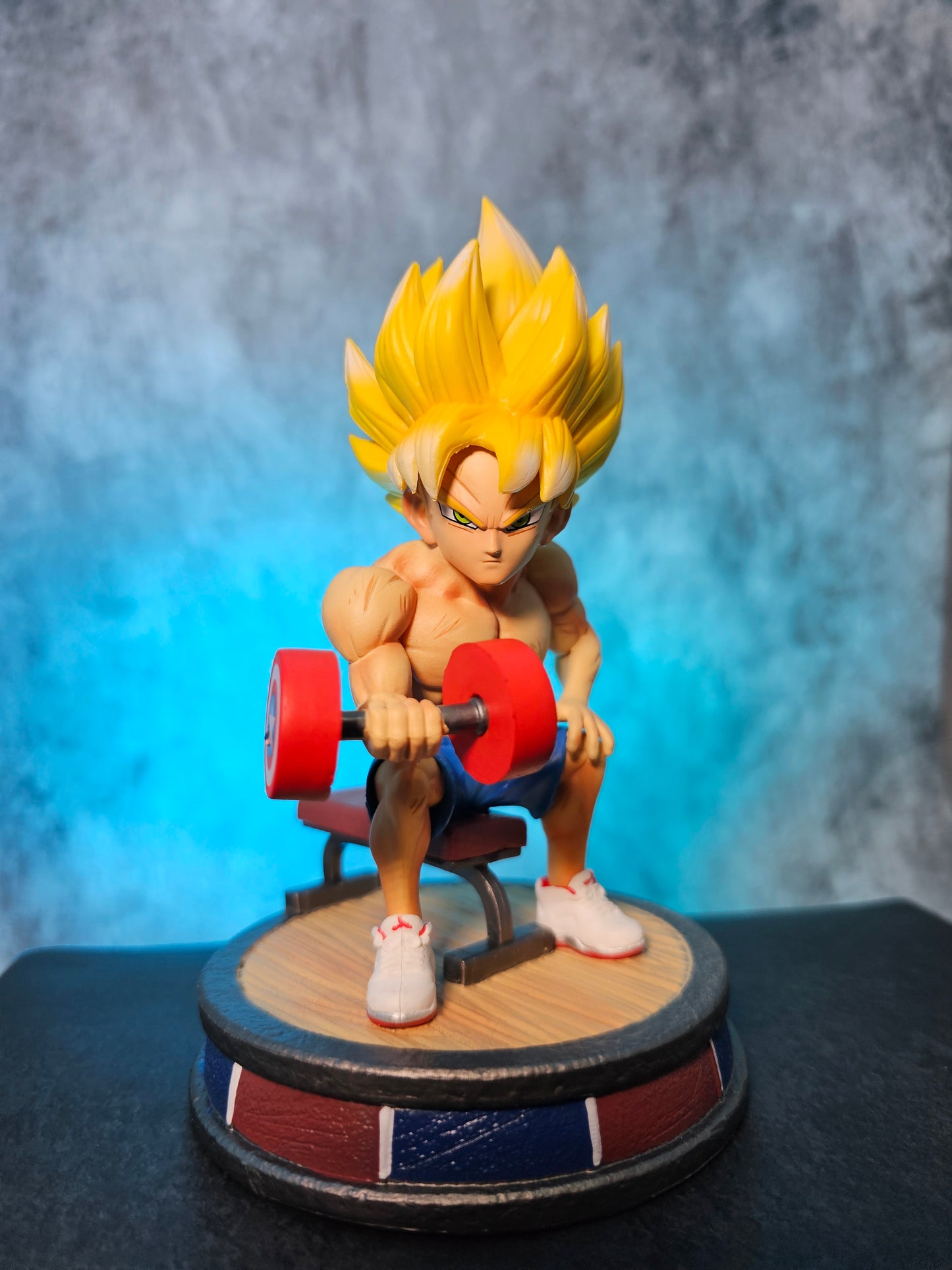 Super Saiyan Goku Exercise Figure 16 CM